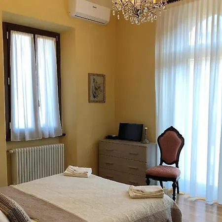 Giuliana Penzion Menaggio
